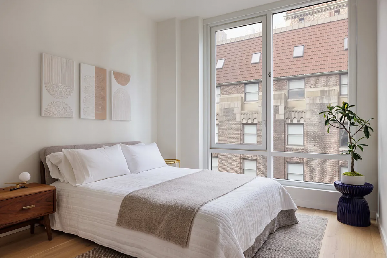 New York, New York, 10017, United States, 1 Bedroom Bedrooms, ,1 BathroomBathrooms,Residential,For Sale,2043046