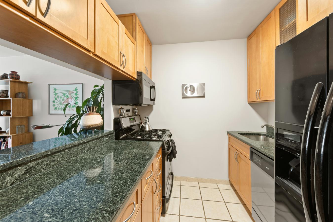 2373 BROADWAY, New York, NY, 10024, United States, 2 Bedrooms Bedrooms, ,2 BathroomsBathrooms,Residential,For Sale,2373 BROADWAY,226507