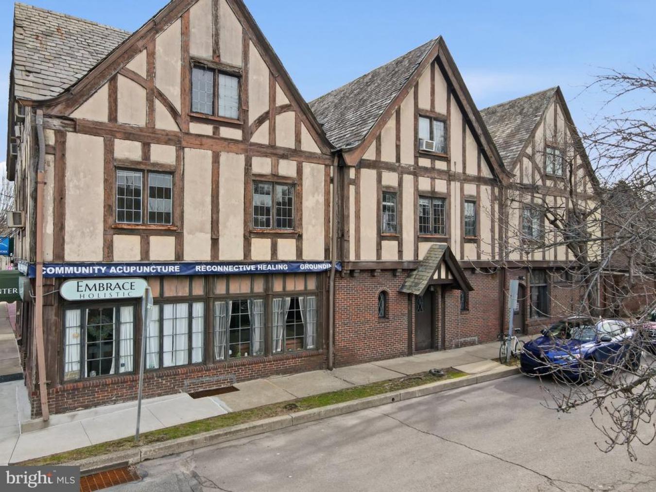 KINGSTON, LUZERNE-PA, 18704, United States, ,Residential,For Sale,2043038
