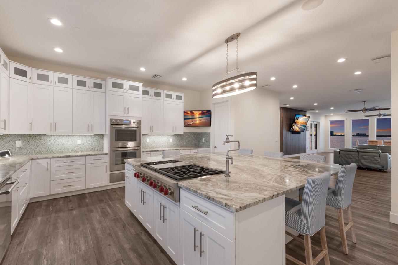 Bradenton, Florida, 34208, United States, 5 Bedrooms Bedrooms, ,5 BathroomsBathrooms,Residential,For Sale,2043035
