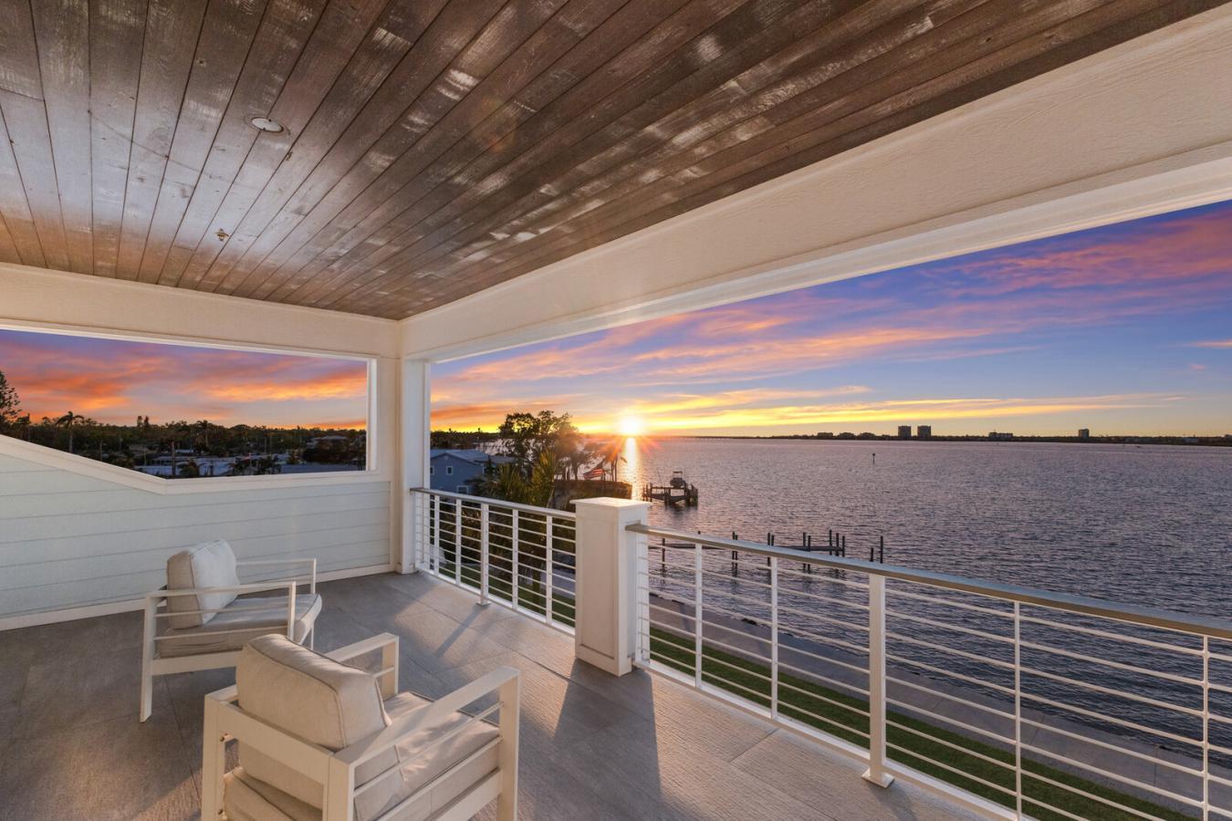 Bradenton, Florida, 34208, United States, 5 Bedrooms Bedrooms, ,5 BathroomsBathrooms,Residential,For Sale,2043035