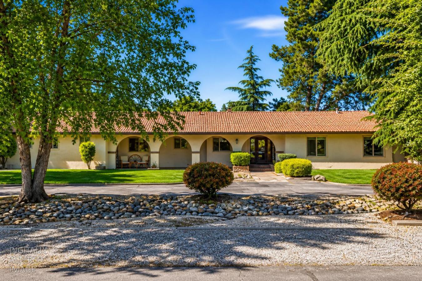 Yuba City, Sutter, 95993, United States, 4 Bedrooms Bedrooms, ,3 BathroomsBathrooms,Residential,For Sale,2043031