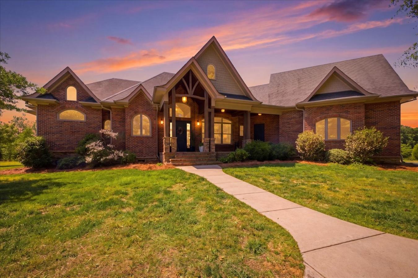 Monroe, Union, 28110, United States, 5 Bedrooms Bedrooms, ,4 BathroomsBathrooms,Residential,For Sale,2043030