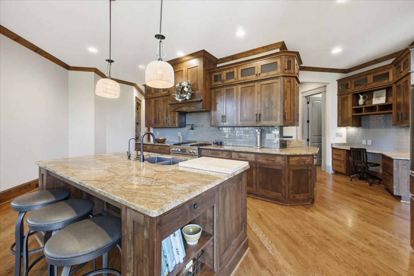 Monroe, Union, 28110, United States, 5 Bedrooms Bedrooms, ,4 BathroomsBathrooms,Residential,For Sale,2043030