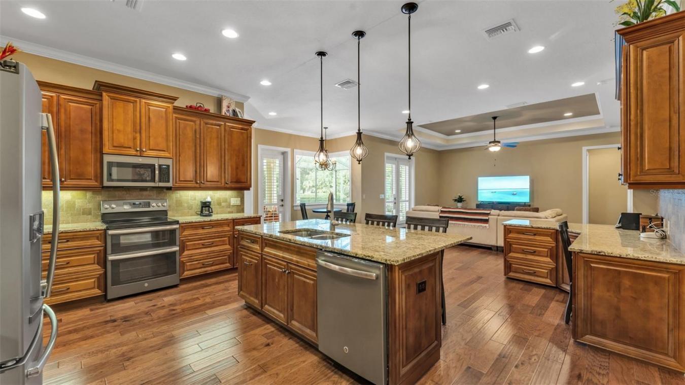 LAKELAND, Polk, 33803, United States, 4 Bedrooms Bedrooms, ,3 BathroomsBathrooms,Residential,For Sale,2043028