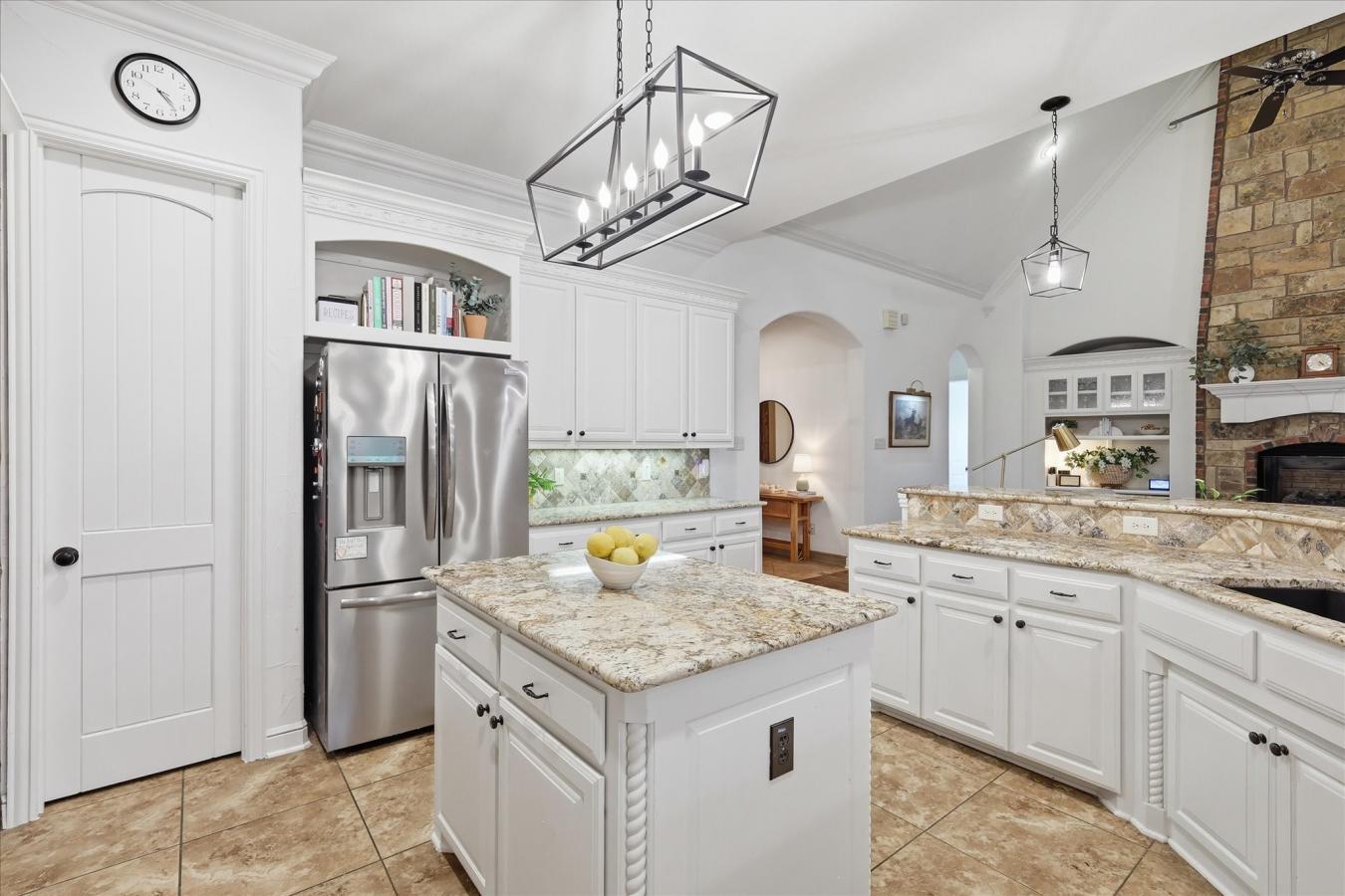 Fort Worth, Tarrant, 76052, United States, 4 Bedrooms Bedrooms, ,4 BathroomsBathrooms,Residential,For Sale,2043762