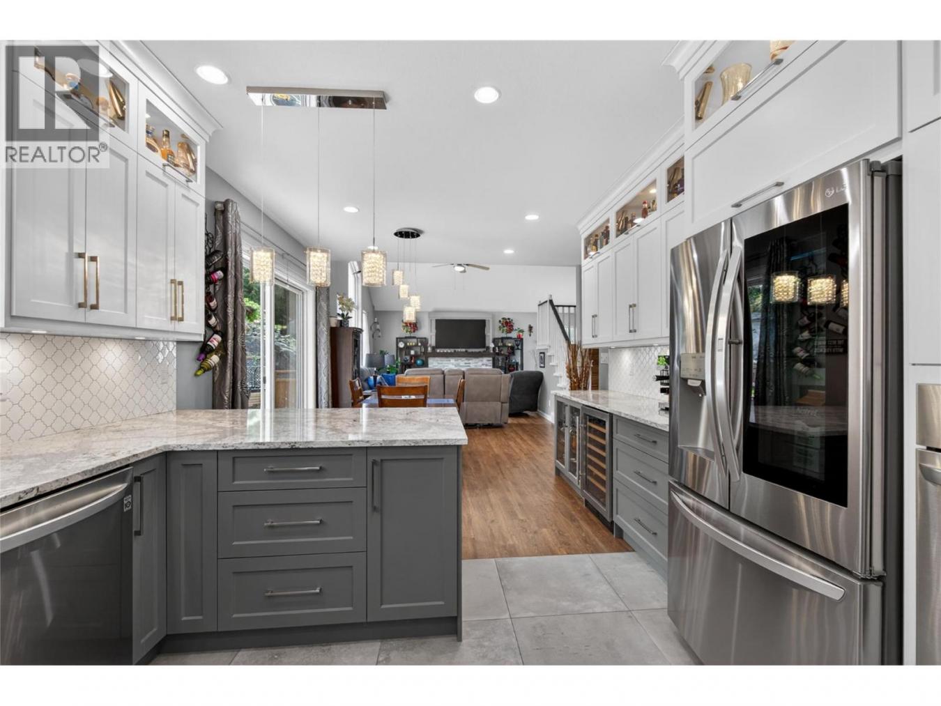 Okanagan Falls, BC, V0H1R3, Canada, 3 Bedrooms Bedrooms, ,3 BathroomsBathrooms,Residential,For Sale,2043251