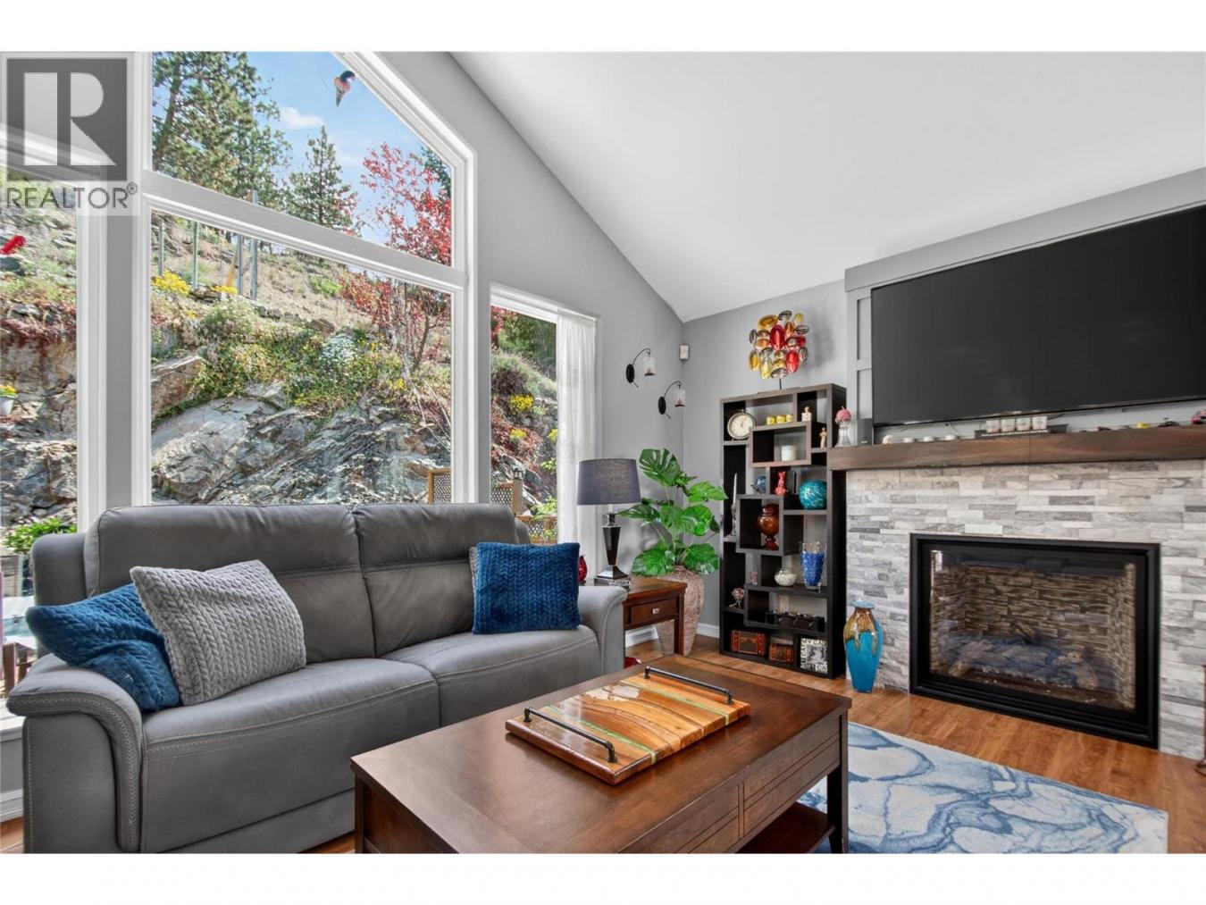 Okanagan Falls, BC, V0H1R3, Canada, 3 Bedrooms Bedrooms, ,3 BathroomsBathrooms,Residential,For Sale,2043251