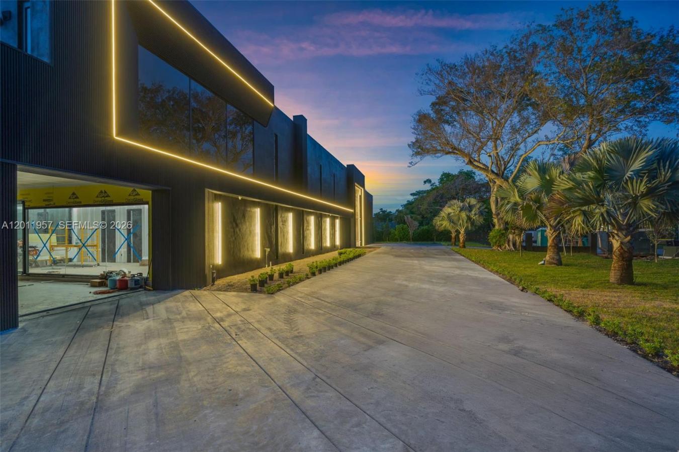 Pinecrest, Miami-Dade County, 33156, United States, 7 Bedrooms Bedrooms, ,9 BathroomsBathrooms,Residential,For Sale,2043250