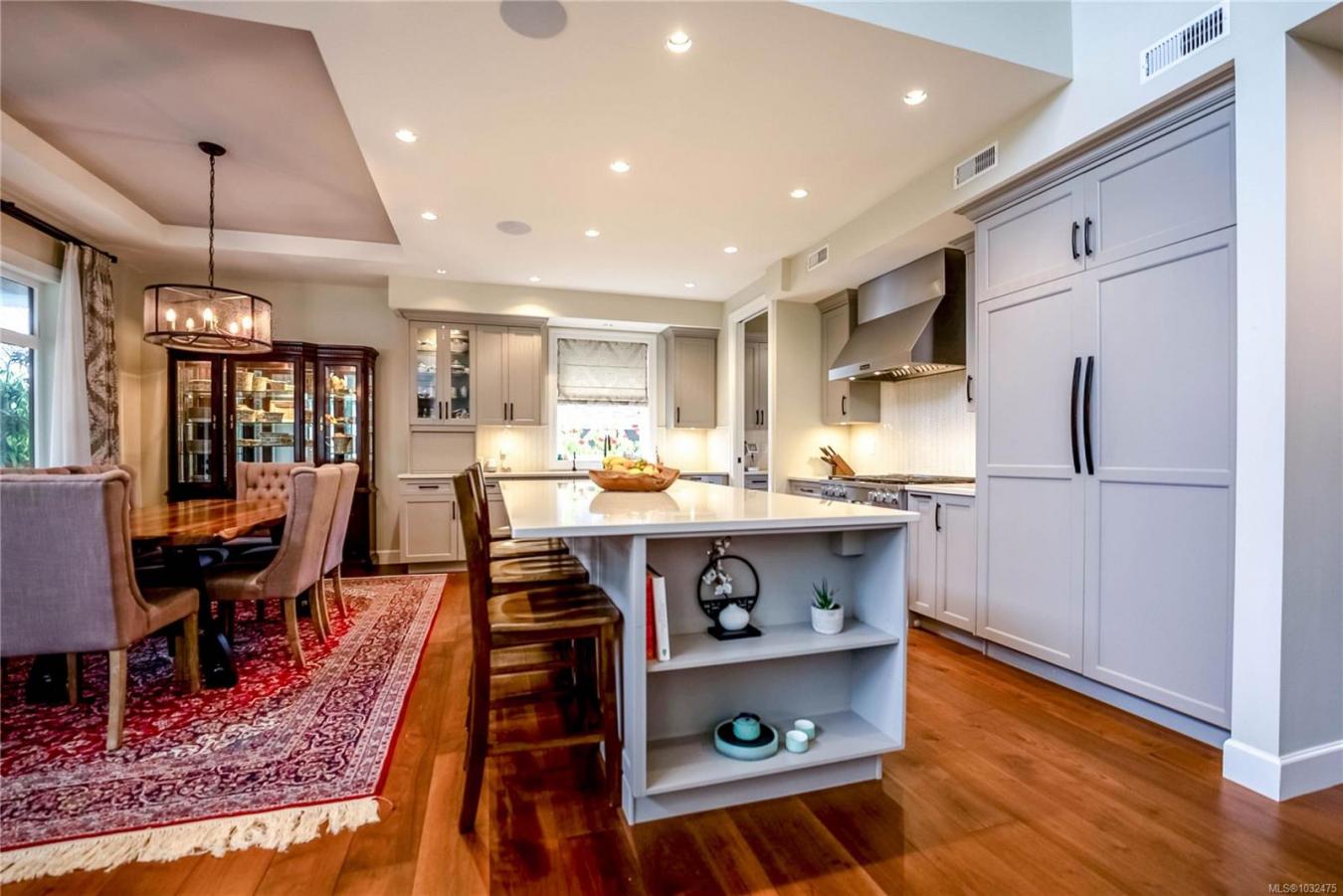 Saanich, Capital Regional District, V8N 1Z7, Canada, 4 Bedrooms Bedrooms, ,4 BathroomsBathrooms,Residential,For Sale,2043759