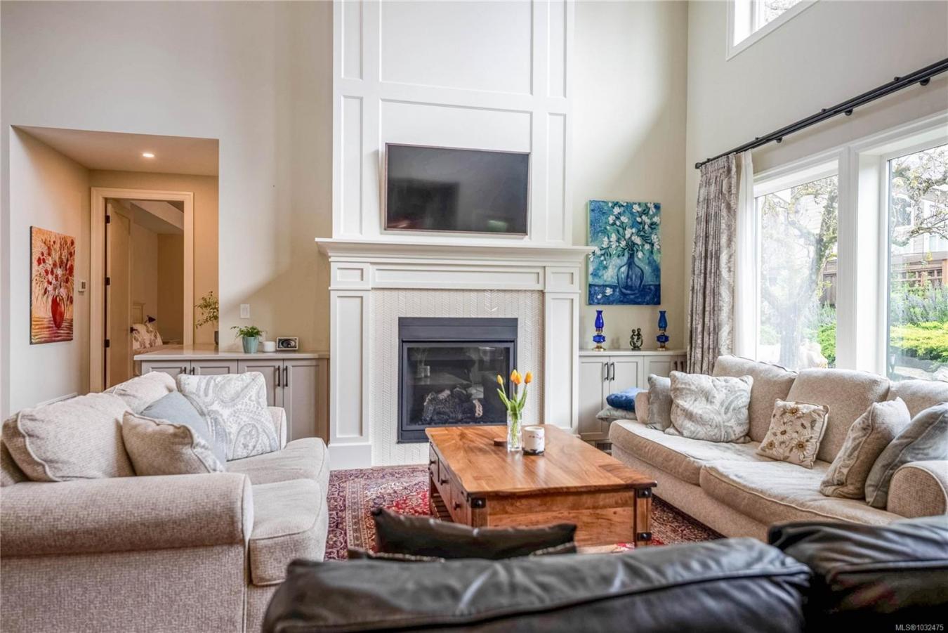 Saanich, Capital Regional District, V8N 1Z7, Canada, 4 Bedrooms Bedrooms, ,4 BathroomsBathrooms,Residential,For Sale,2043759
