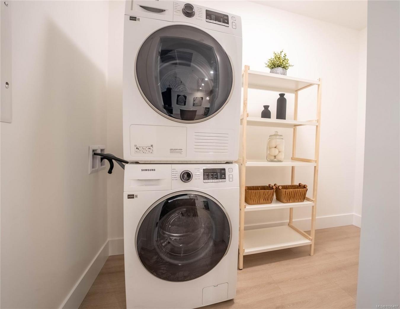 View Royal, Capital Regional District, V9B 7G9, United States, 2 Bedrooms Bedrooms, ,2 BathroomsBathrooms,Residential,For Sale,2043758