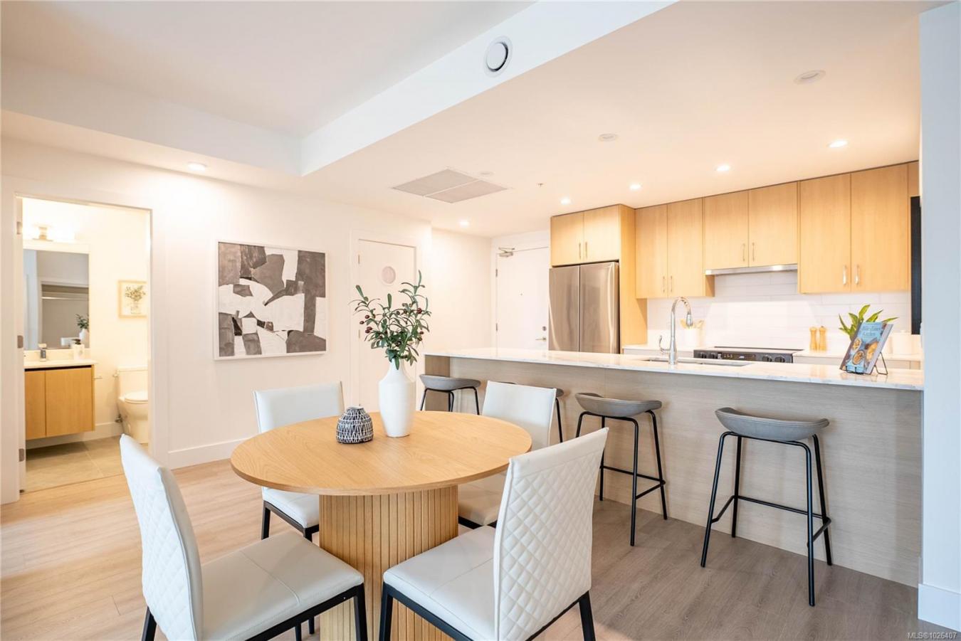View Royal, Capital Regional District, V9B 7G9, United States, 2 Bedrooms Bedrooms, ,2 BathroomsBathrooms,Residential,For Sale,2043758