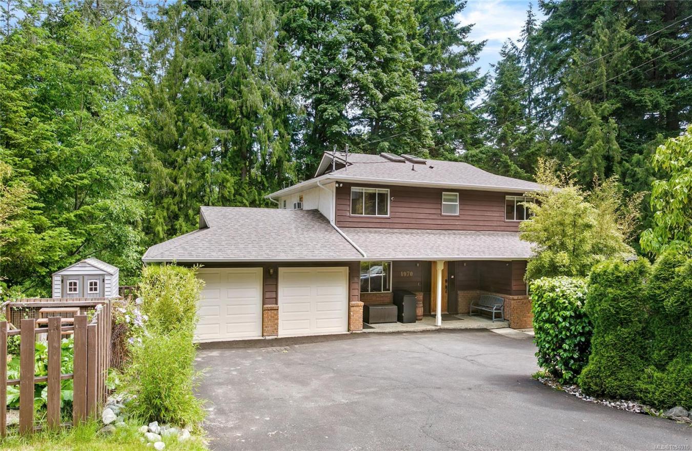 North Saanich, Capital Regional District, V8L 5J2, United States, 5 Bedrooms Bedrooms, ,3 BathroomsBathrooms,Residential,For Sale,2043757