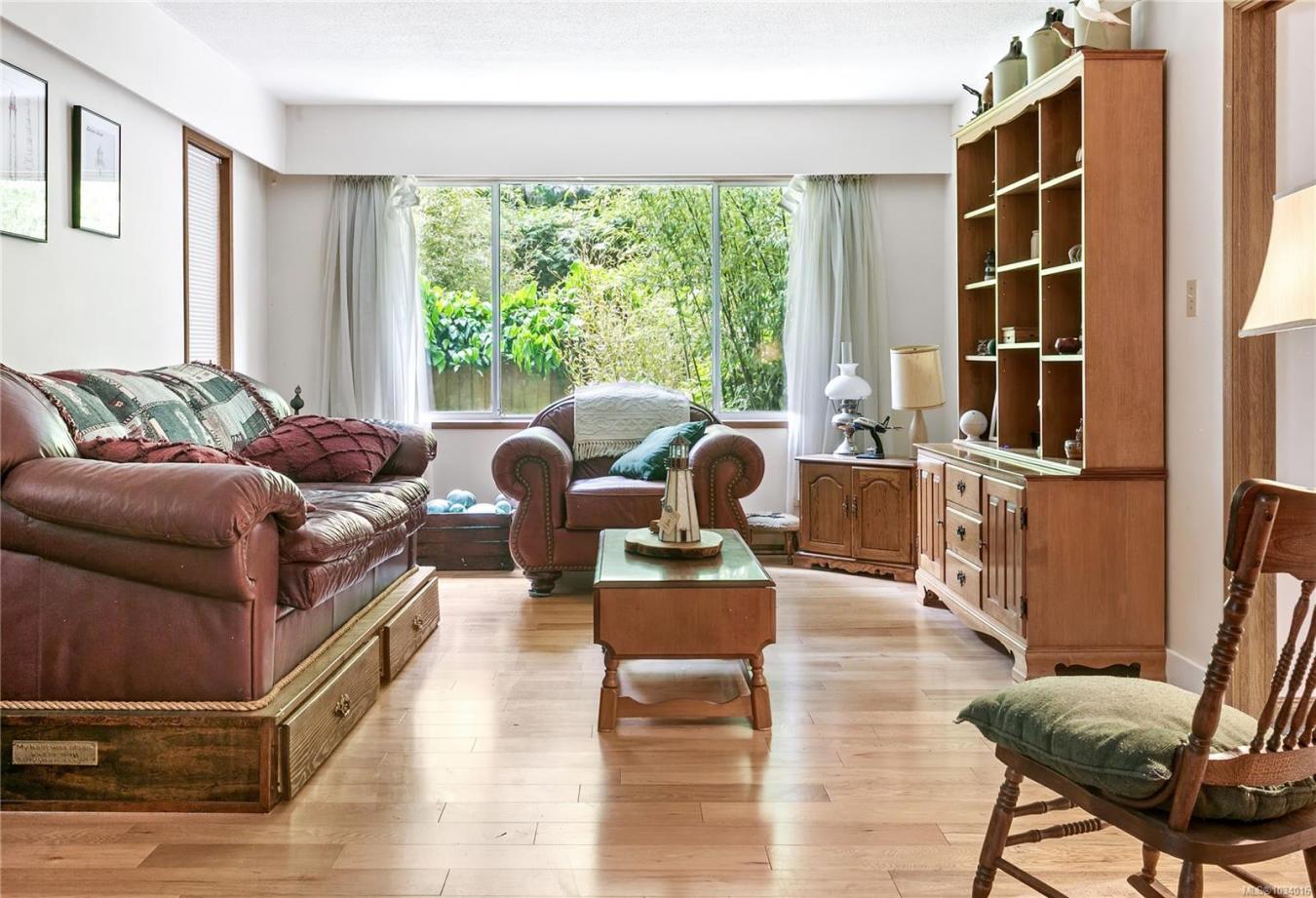 North Saanich, Capital Regional District, V8L 5J2, United States, 5 Bedrooms Bedrooms, ,3 BathroomsBathrooms,Residential,For Sale,2043757