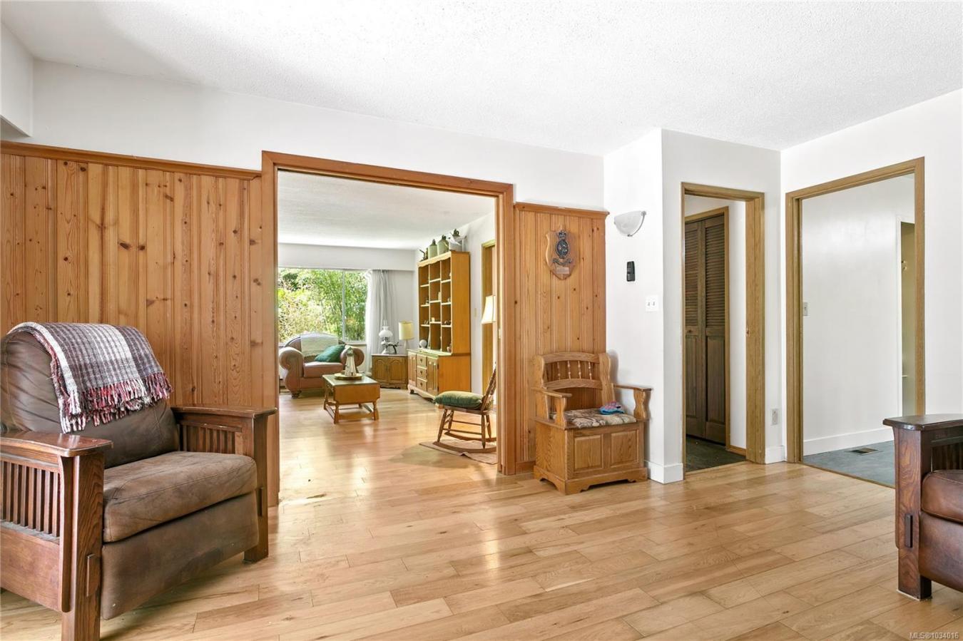 North Saanich, Capital Regional District, V8L 5J2, United States, 5 Bedrooms Bedrooms, ,3 BathroomsBathrooms,Residential,For Sale,2043757