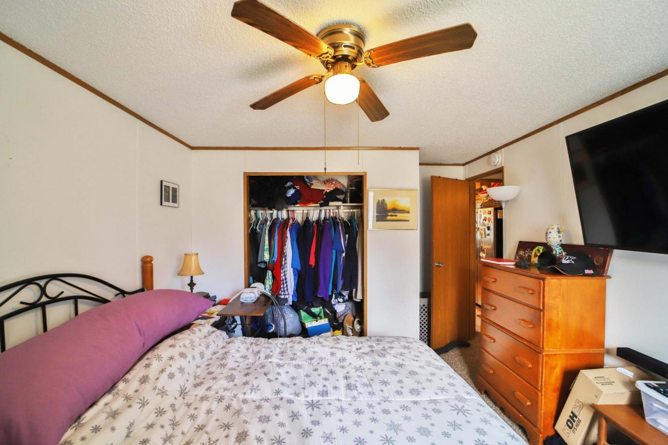 Set on a sprawling 3-acre lot along the shores of Perch Lake in Merrif – image 20