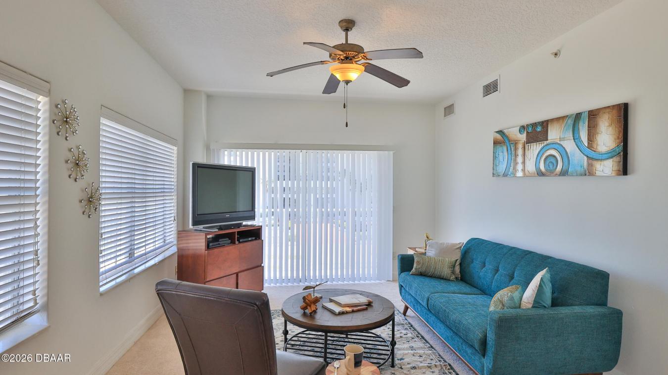 Experience affordable opulence in this stunning 2-bedroom, 2-bath resi – image 11