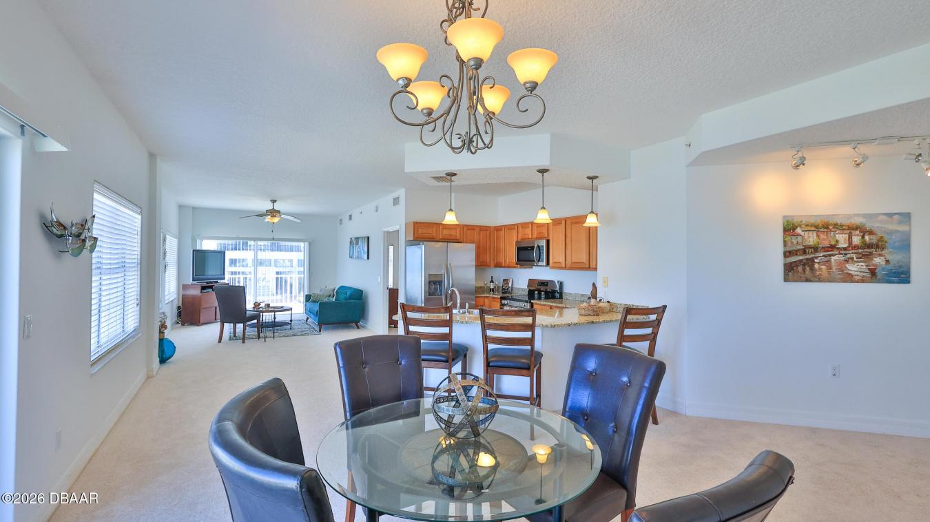 Experience affordable opulence in this stunning 2-bedroom, 2-bath resi – image 9