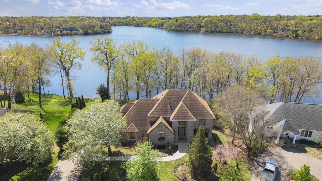 Eden Prairie, Hennepin, 55347, United States, 5 Bedrooms Bedrooms, ,4 BathroomsBathrooms,Residential,For Sale,2043748