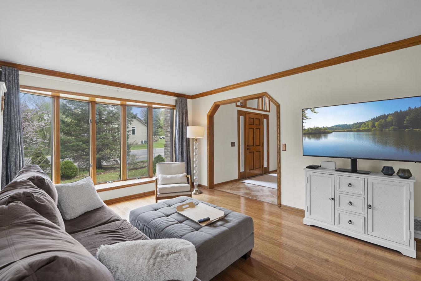 Eden Prairie, Hennepin, 55347, United States, 5 Bedrooms Bedrooms, ,4 BathroomsBathrooms,Residential,For Sale,2043748