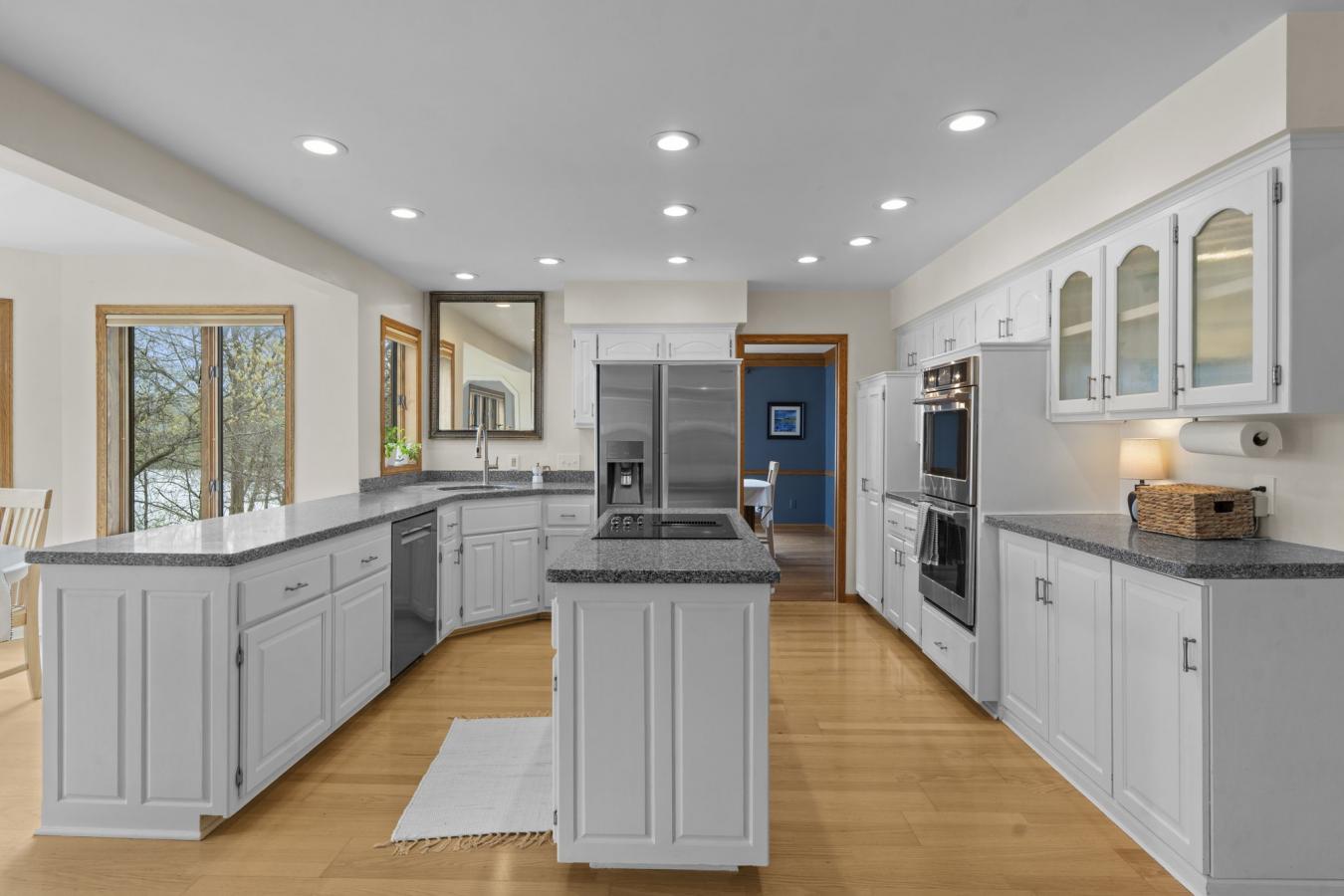 Eden Prairie, Hennepin, 55347, United States, 5 Bedrooms Bedrooms, ,4 BathroomsBathrooms,Residential,For Sale,2043748