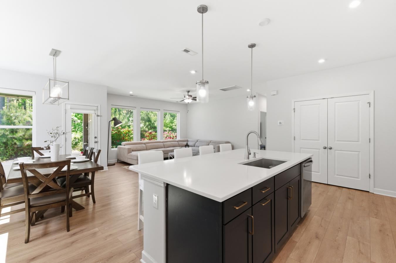New Hill, Wake, 27562, United States, 5 Bedrooms Bedrooms, ,4 BathroomsBathrooms,Residential,For Sale,2043746