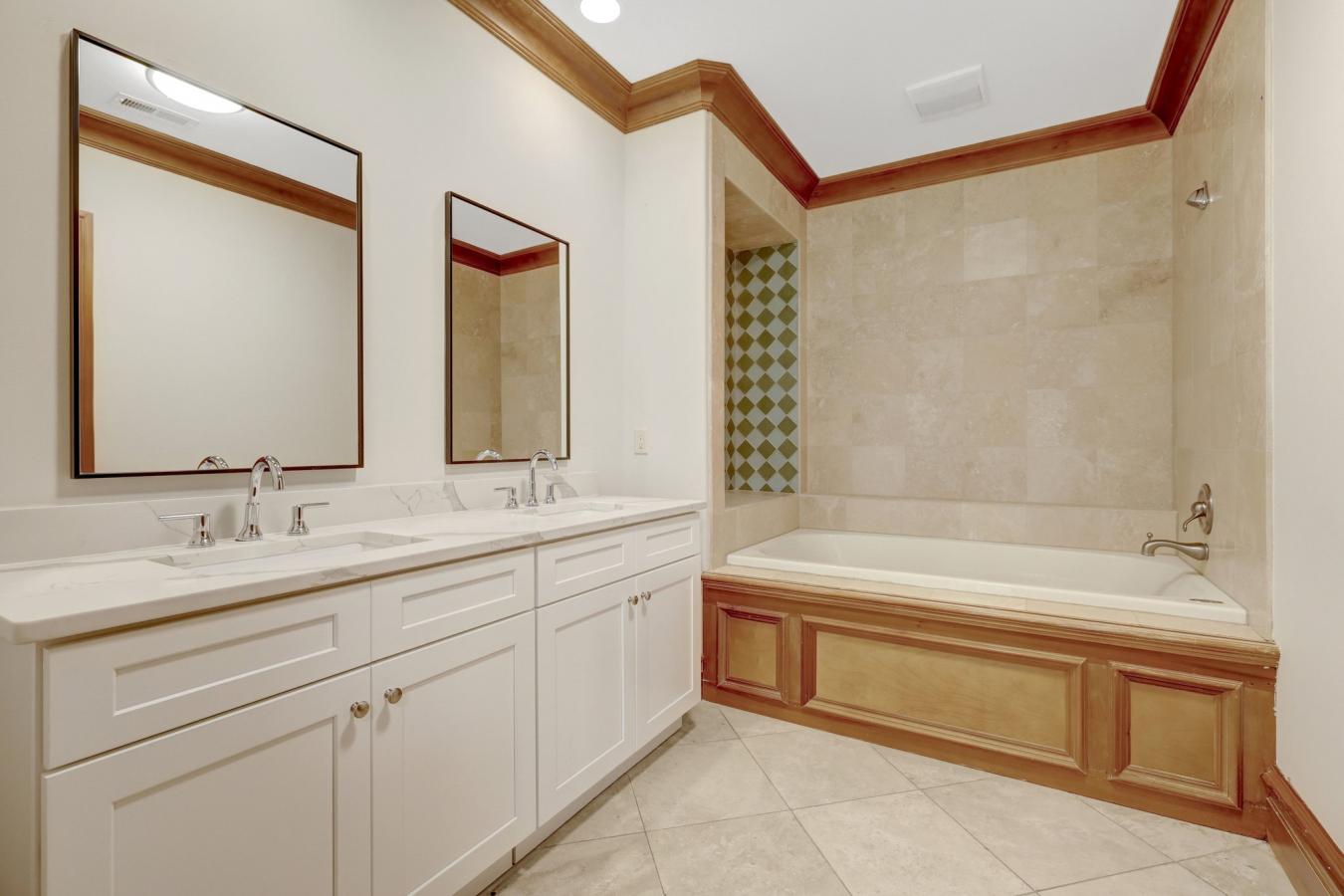 Great Falls, Virginia, 22066, United States, 6 Bedrooms Bedrooms, ,7 BathroomsBathrooms,Residential,For Sale,2043736