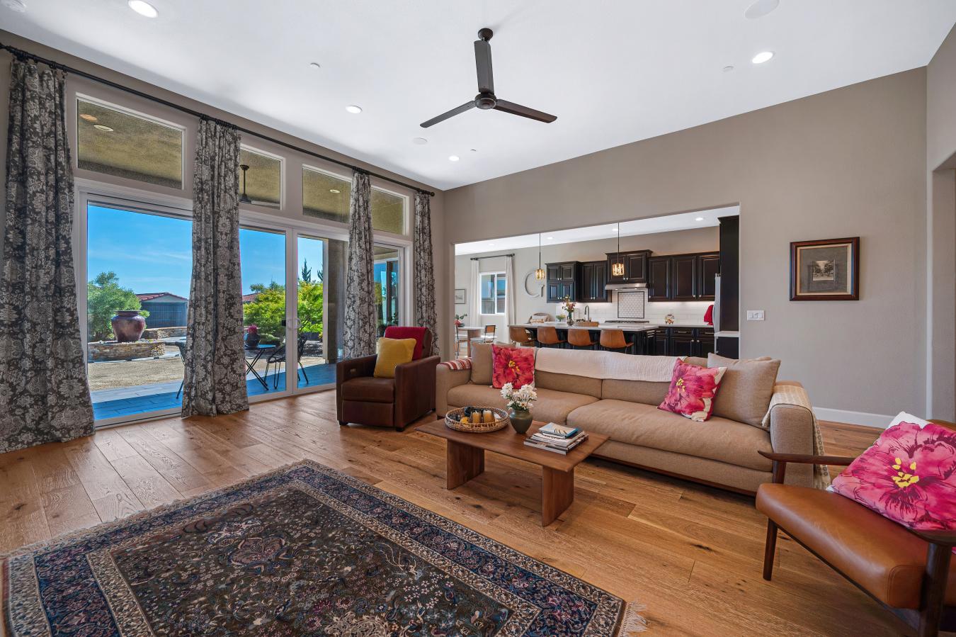 Lincoln, Placer, 95648, United States, 3 Bedrooms Bedrooms, ,2 BathroomsBathrooms,Residential,For Sale,2044097