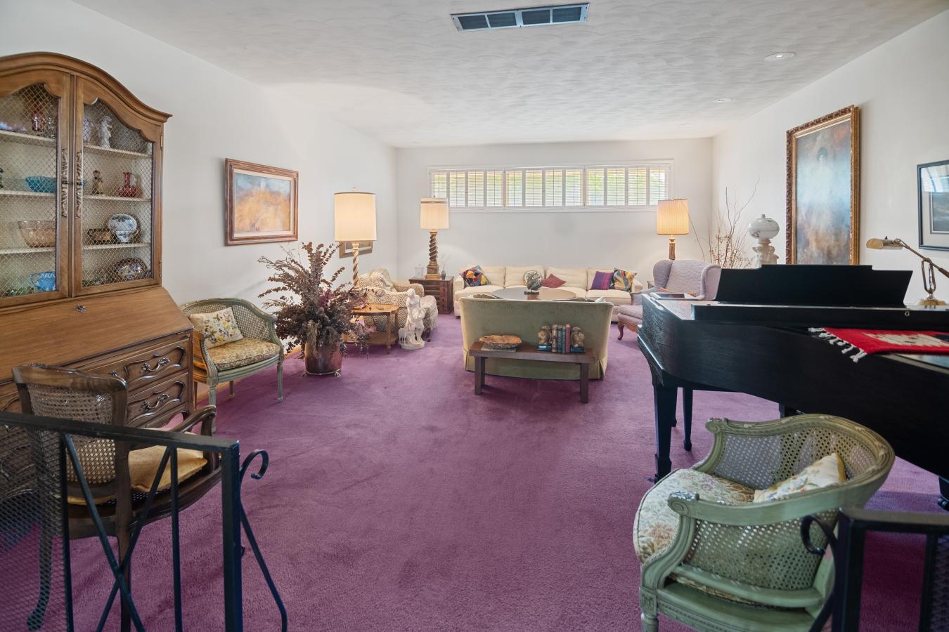 Eastborough, Sedgwick, 67207, United States, 6 Bedrooms Bedrooms, ,5 BathroomsBathrooms,Residential,For Sale,2044095
