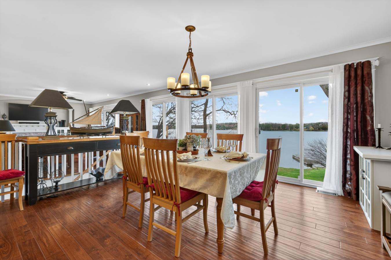 Mallorytown, Leeds & Grenville, K0E 1R0, Canada, 3 Bedrooms Bedrooms, ,2 BathroomsBathrooms,Residential,For Sale,2044093