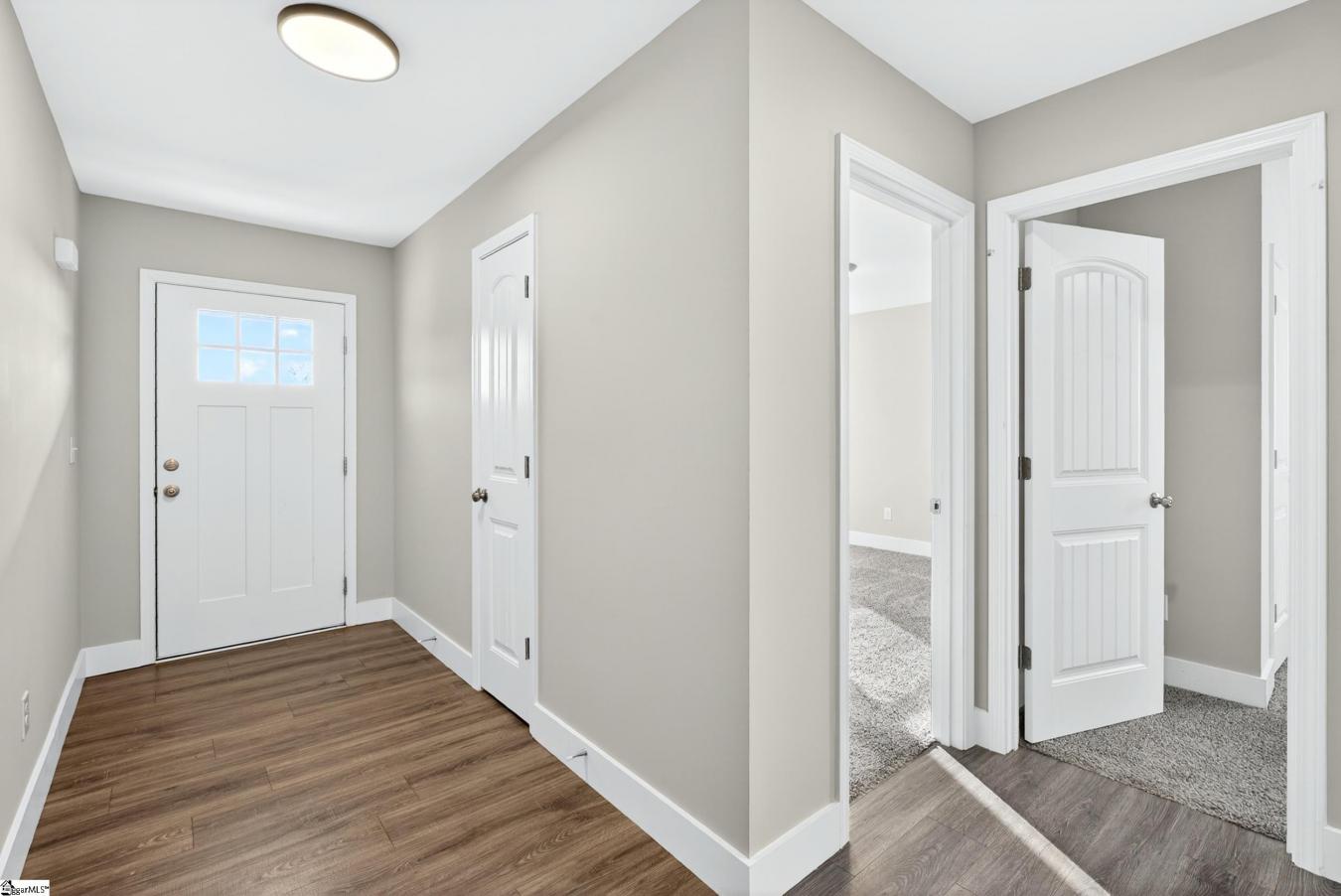 Welcome to 420 Cemetery Road in Cowpens, where comfort, style, and sma – image 4