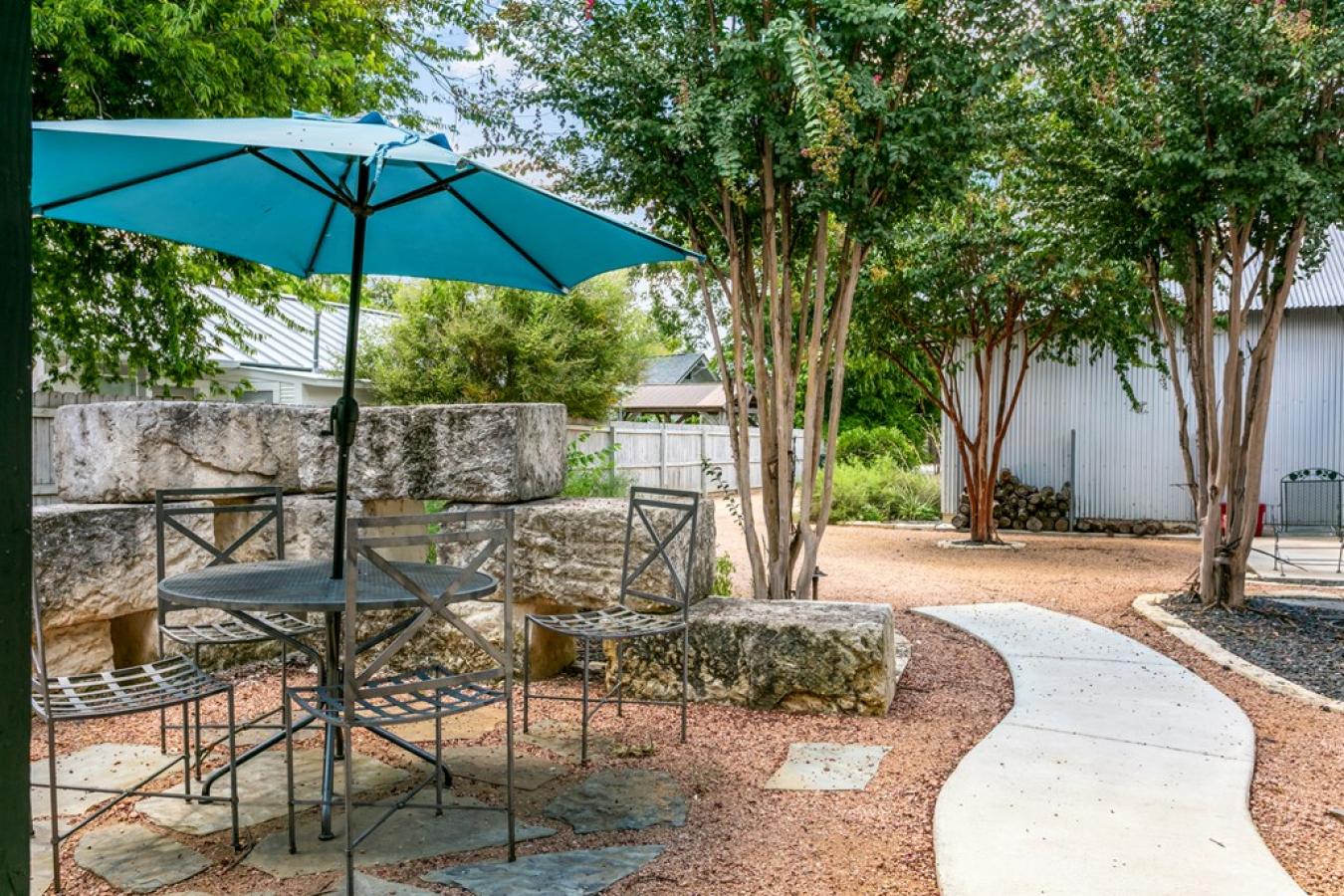 Fredericksburg, Gillespie, 78624, United States, 4 Bedrooms Bedrooms, ,4 BathroomsBathrooms,Residential,For Sale,2044088