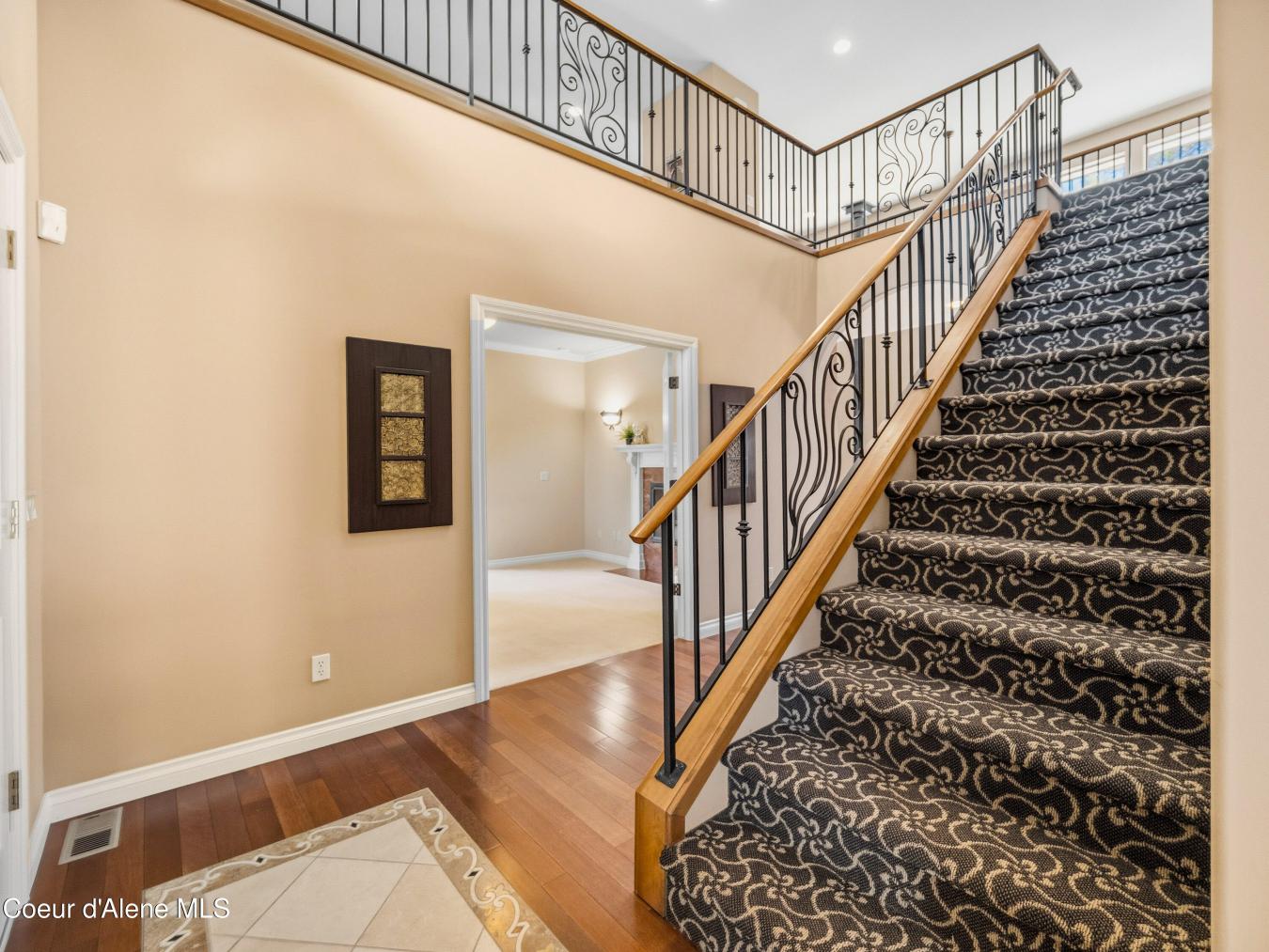 Hayden, Kootenai, 83835, United States, 3 Bedrooms Bedrooms, ,2 BathroomsBathrooms,Residential,For Sale,2044086