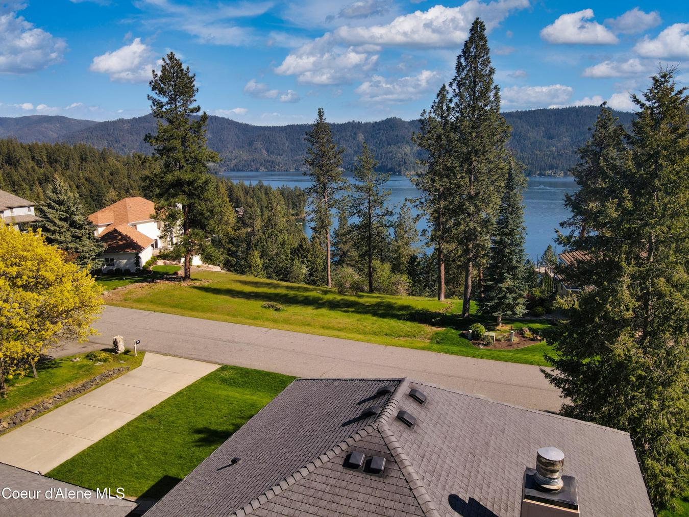 Hayden, Kootenai, 83835, United States, 3 Bedrooms Bedrooms, ,2 BathroomsBathrooms,Residential,For Sale,2044086