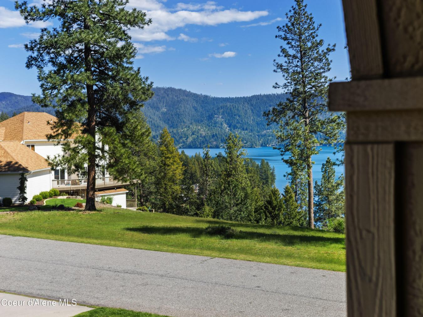 Hayden, Kootenai, 83835, United States, 3 Bedrooms Bedrooms, ,2 BathroomsBathrooms,Residential,For Sale,2044086