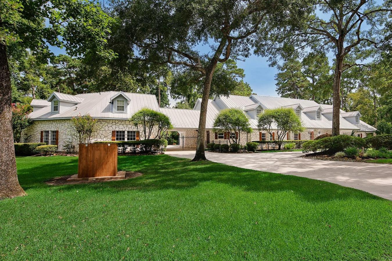 The Woodlands, Montgomery, 77380, United States, 5 Bedrooms Bedrooms, ,5 BathroomsBathrooms,Residential,For Sale,2044466