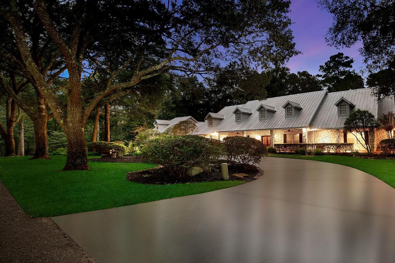 The Woodlands, Montgomery, 77380, United States, 5 Bedrooms Bedrooms, ,5 BathroomsBathrooms,Residential,For Sale,2044466