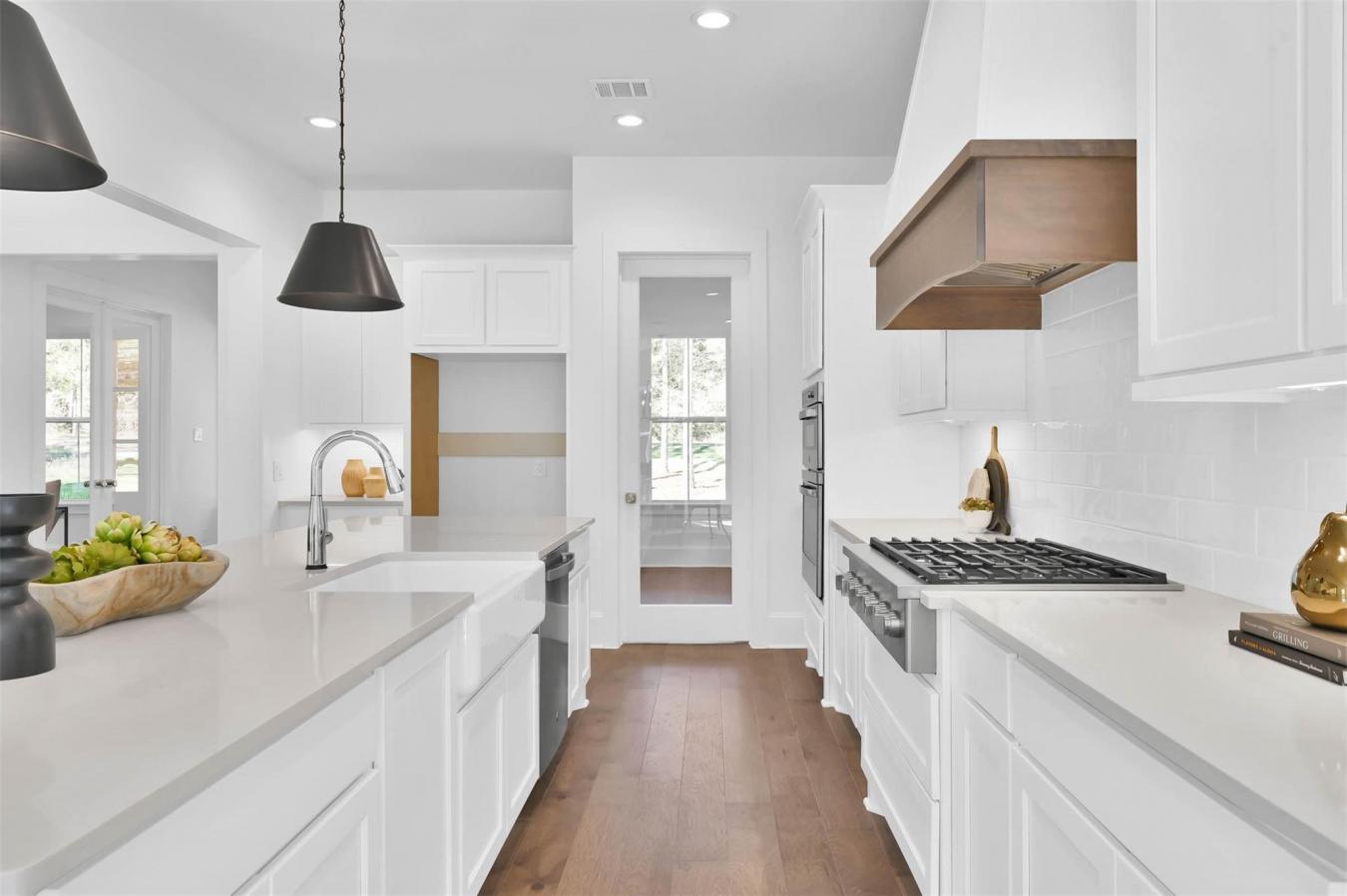 Huntsville, Walker, 77340, United States, 4 Bedrooms Bedrooms, ,4 BathroomsBathrooms,Residential,For Sale,2044464