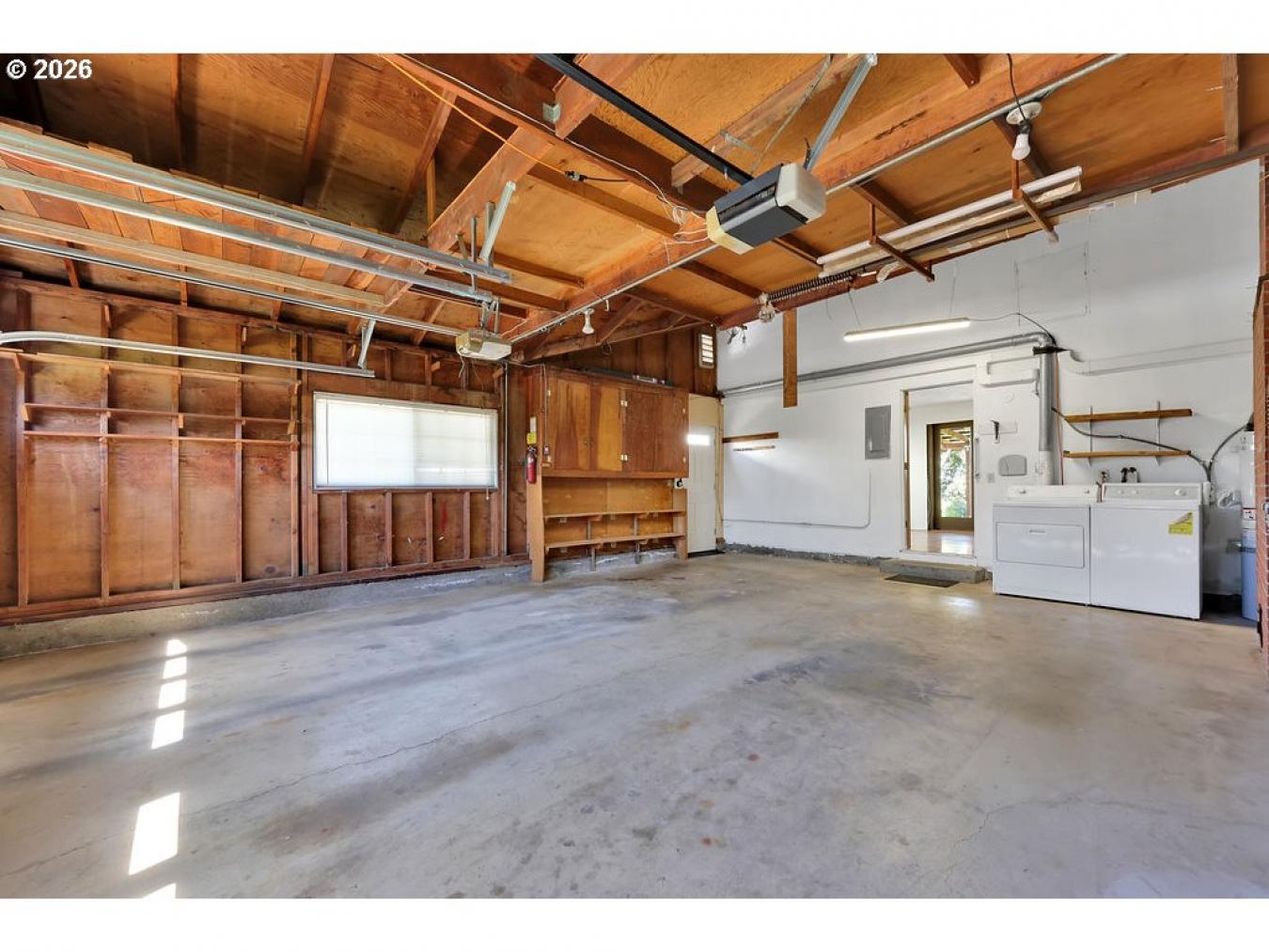 Located in the Hayden Bridge area of Springfield, this charming single – image 20