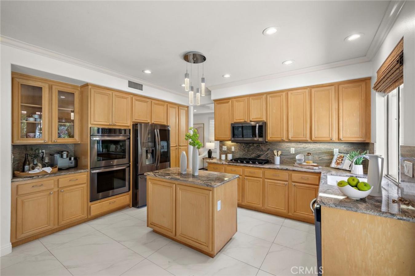 Tustin, Orange, 92782, United States, 4 Bedrooms Bedrooms, ,3 BathroomsBathrooms,Residential,For Sale,2044459