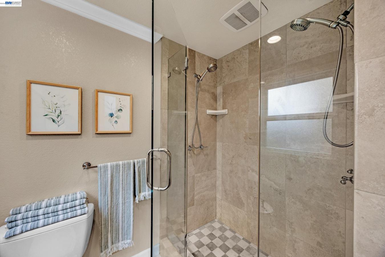 Walnut Creek, Contra Costa, 94595, United States, 3 Bedrooms Bedrooms, ,2 BathroomsBathrooms,Residential,For Sale,2044455