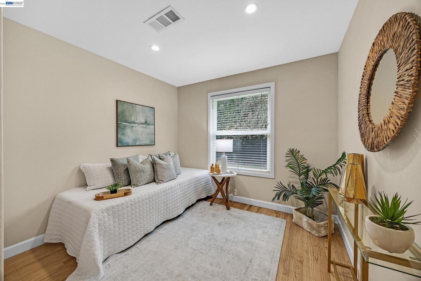 Walnut Creek, Contra Costa, 94595, United States, 3 Bedrooms Bedrooms, ,2 BathroomsBathrooms,Residential,For Sale,2044455