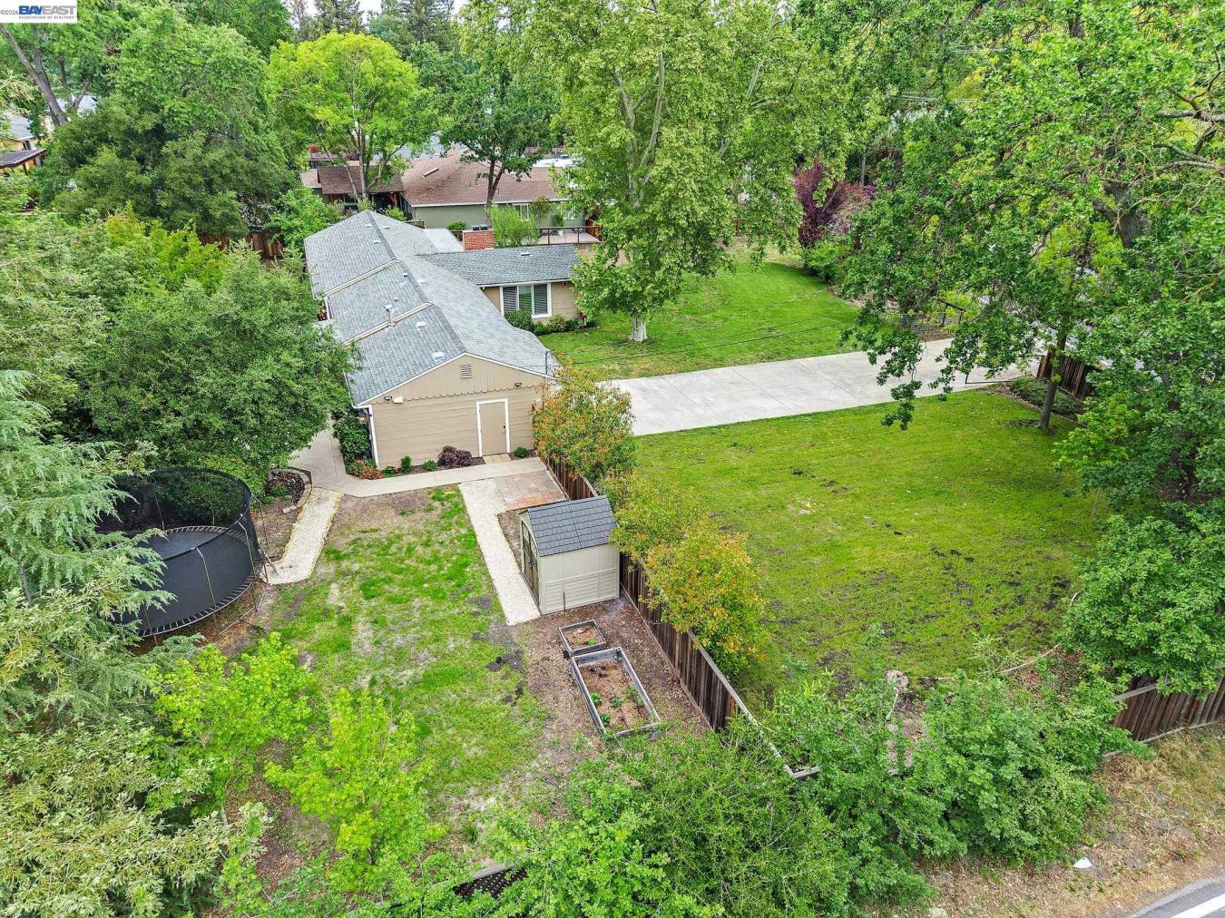 Walnut Creek, Contra Costa, 94595, United States, 3 Bedrooms Bedrooms, ,2 BathroomsBathrooms,Residential,For Sale,2044455