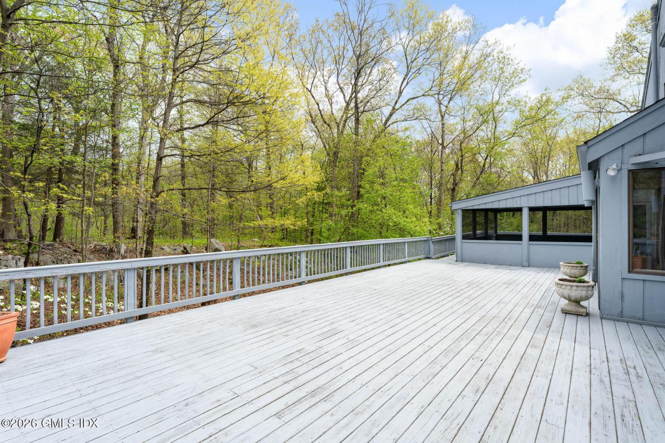 Cos Cob, Connecticut, 06807, United States, 5 Bedrooms Bedrooms, ,3 BathroomsBathrooms,Residential,For Sale,2044452