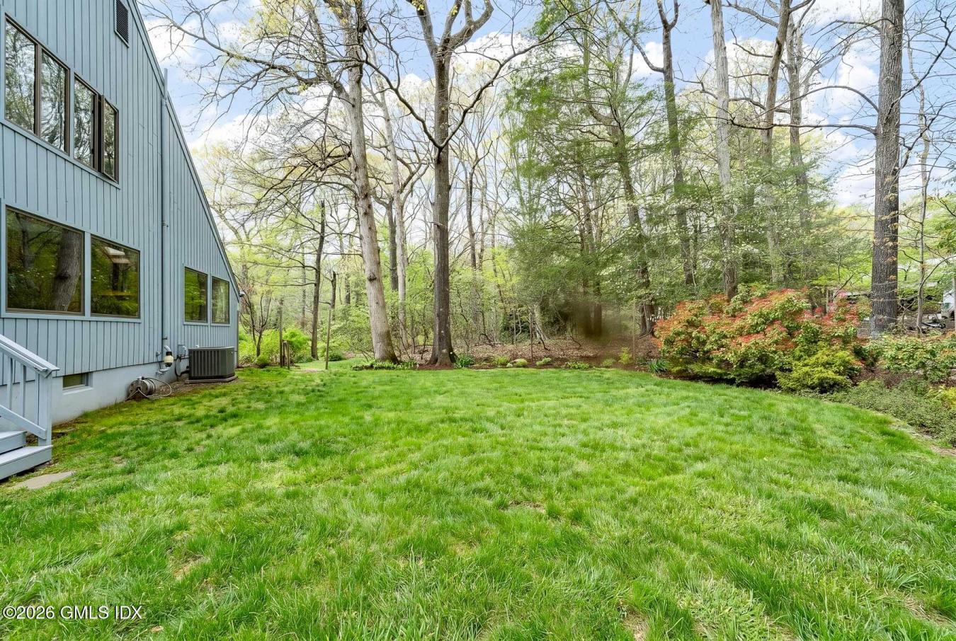 Cos Cob, Connecticut, 06807, United States, 5 Bedrooms Bedrooms, ,3 BathroomsBathrooms,Residential,For Sale,2044452