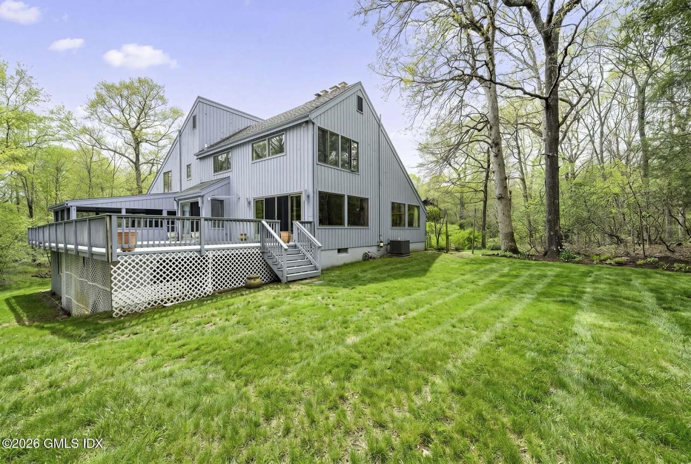 Cos Cob, Connecticut, 06807, United States, 5 Bedrooms Bedrooms, ,3 BathroomsBathrooms,Residential,For Sale,2044452