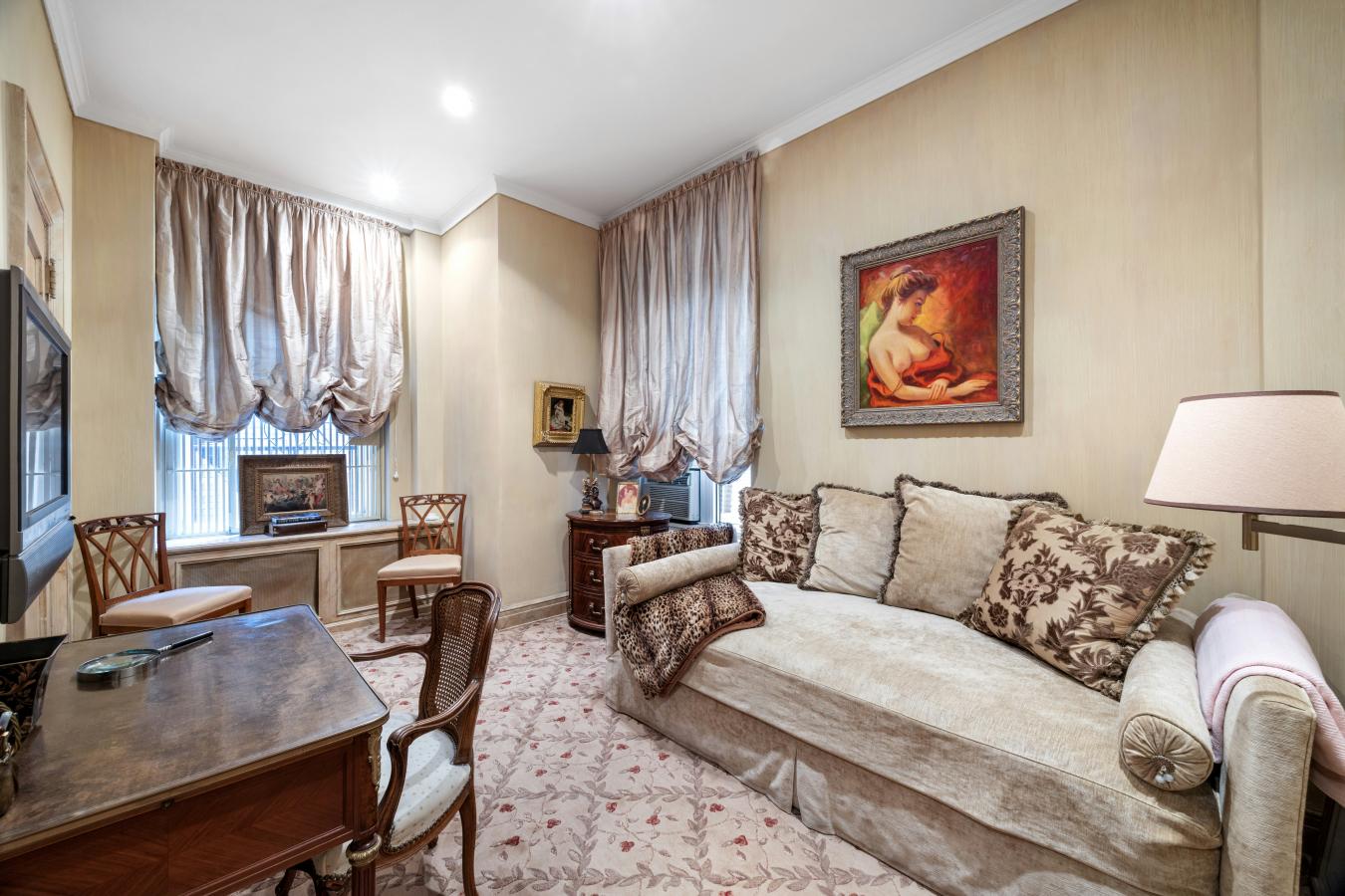 New York, New York, 10022, United States, 2 Bedrooms Bedrooms, ,2 BathroomsBathrooms,Residential,For Sale,2044448