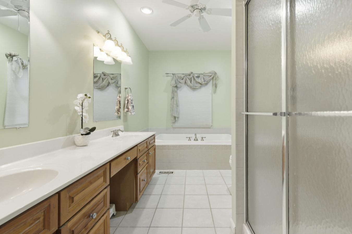 BEL AIR, HARFORD, 21015, United States, 5 Bedrooms Bedrooms, ,4 BathroomsBathrooms,Residential,For Sale,2044444