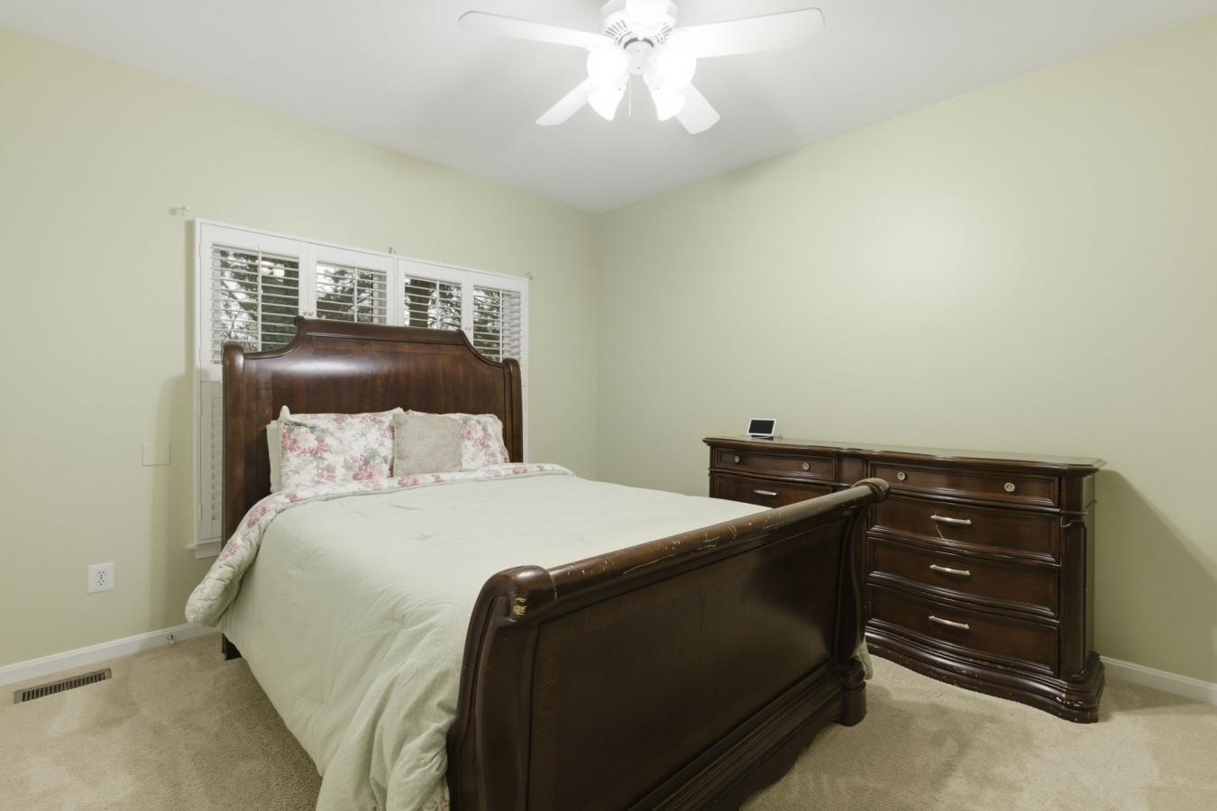 BEL AIR, HARFORD, 21015, United States, 5 Bedrooms Bedrooms, ,4 BathroomsBathrooms,Residential,For Sale,2044444